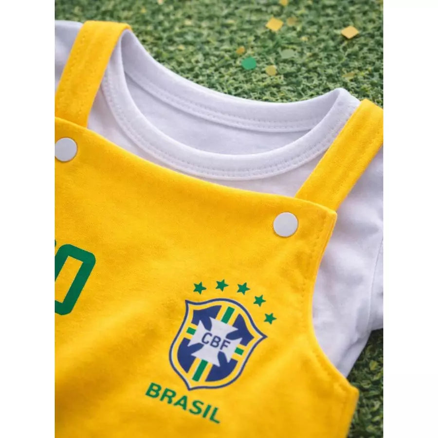 Jardineira do Bebê Menino + Camisa Copa do Mundo